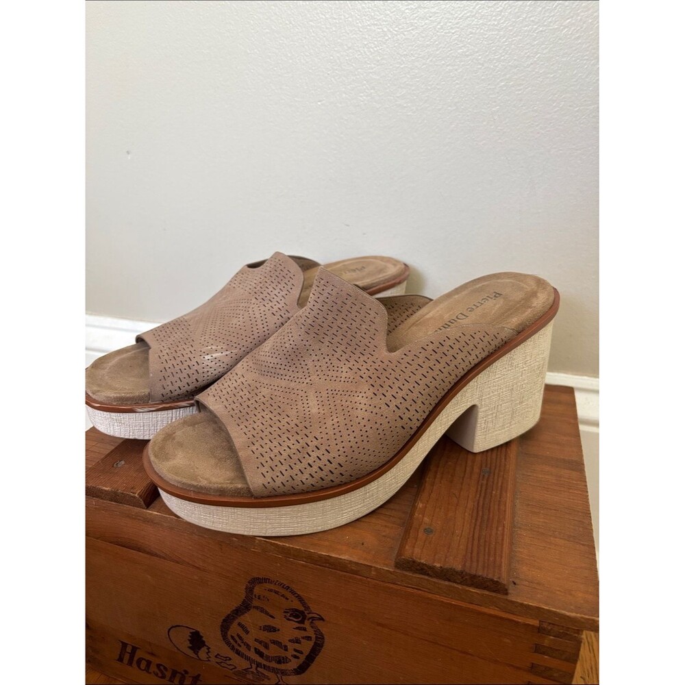 Pierre Dumas Taupe Open-Toe Platform Mules size 8
